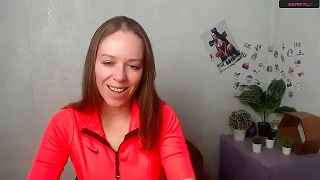 Snapshot of GloriaSi_ chatting on 12-04-25, 05:50 GloriaSi online show from 12-04-25, 05:50