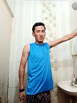 Snapshot of your_chiru chatting on 11-04-25, 04:33 your chiru online show from 11-04-25, 04:33