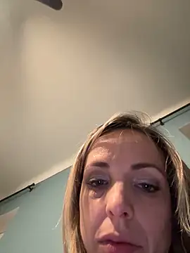 Annelibre online show from 01-31-25, 08:54