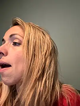 Annelibre online show from 10-01-25, 07:42