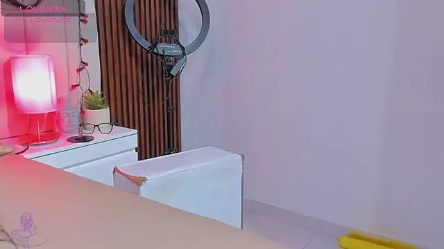 Meli castillo online show from 02-26-25, 11:20