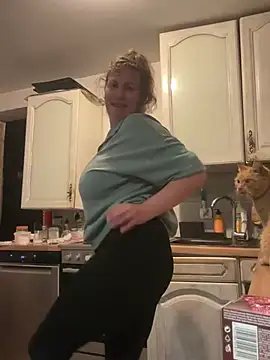 Snapshot of Yanacool007 chatting on 03-15-25, 10:00 Yanacool007 online show from 03-15-25, 10:00