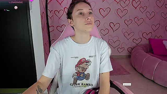 danny s22 online show from 04-25-26, 01:52