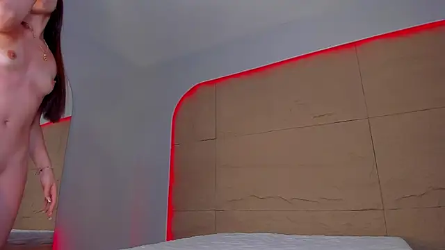 Snapshot of MilaHal_ chatting on 02-27-25, 03:59 MilaHal online show from 02-27-25, 03:59