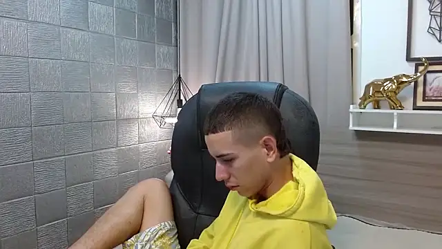 JackSwan18 online show from 12-17-25, 06:25