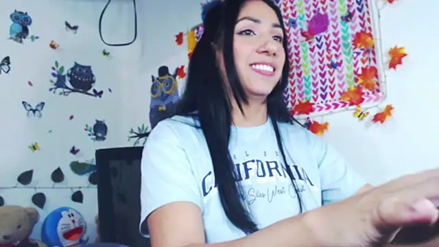 Snapshot of Alisxon4u chatting on 02-09-25, 03:53 Alisxon4u online show from 02-09-25, 03:53