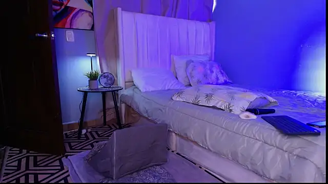 Shenoa1 online show from 03-19-26, 05:28