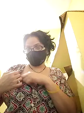 Snapshot of heenage chatting on 02-03-25, 12:14 heenage online show from 02-03-25, 12:14