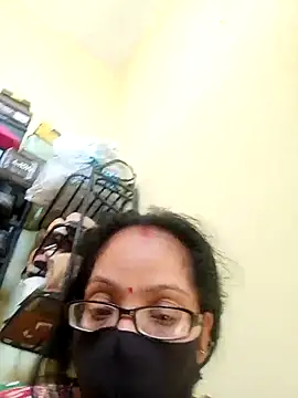 Snapshot of heenage chatting on 03-13-25, 08:59 heenage online show from 03-13-25, 08:59