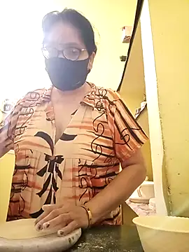 Snapshot of heenage chatting on 09-09-25, 03:00 heenage online show from 09-09-25, 03:00