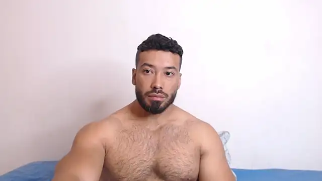Snapshot of freddsexxx chatting on 06-12-26, 12:48 freddsexxx online show from 06-12-26, 12:48