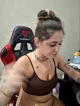 luuhcat09 online show from 04-08-26, 05:35