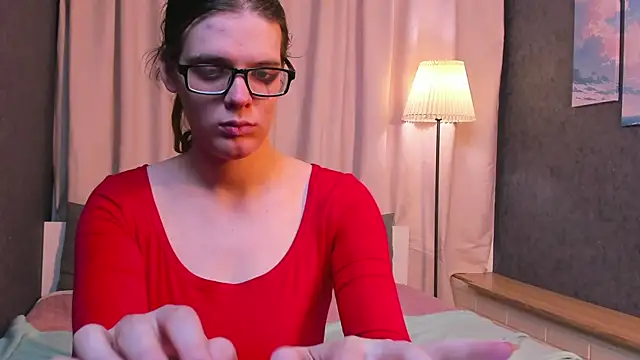 KIKI Krash online show from 04-26-26, 10:13