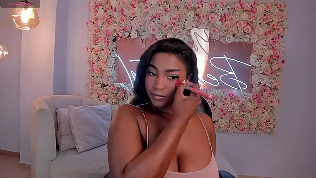 SavannahStorm online show from 04-05-26, 12:24