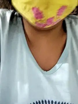 illay love online show from 04-20-26, 02:36