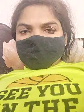 Snapshot of illay_love chatting on 05-01-26, 02:43 illay love online show from 05-01-26, 02:43