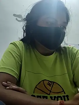 Snapshot of illay_love chatting on 05-02-26, 03:44 illay love online show from 05-02-26, 03:44