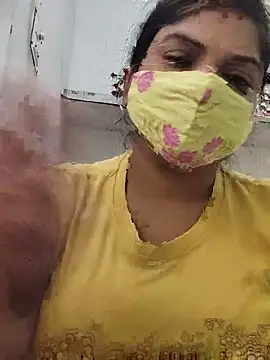 Snapshot of illay_love chatting on 05-14-26, 05:36 illay love online show from 05-14-26, 05:36