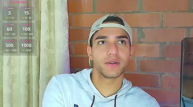 Snapshot of Leandro_valenzuela chatting on 02-20-25, 03:30 Leandro valenzuela online show from 02-20-25, 03:30