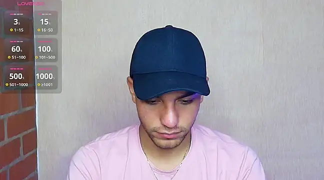 Snapshot of Leandro_valenzuela chatting on 02-28-25, 04:21 Leandro valenzuela online show from 02-28-25, 04:21