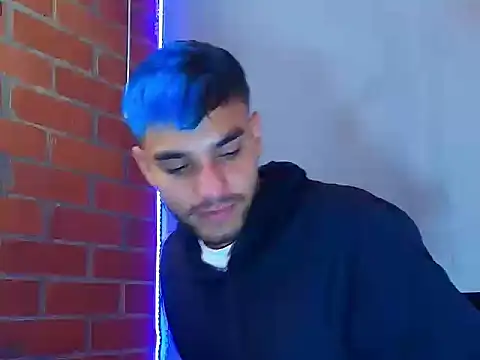 Snapshot of Leandro_valenzuela chatting on 11-15-25, 06:37 Leandro valenzuela online show from 11-15-25, 06:37