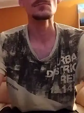 Crazzy Maiky online show from 12-08-24, 09:41