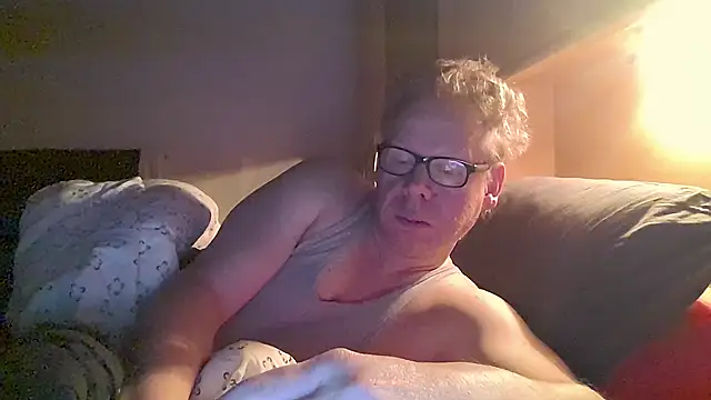 kinkyslet8 online show from 12-20-25, 06:53