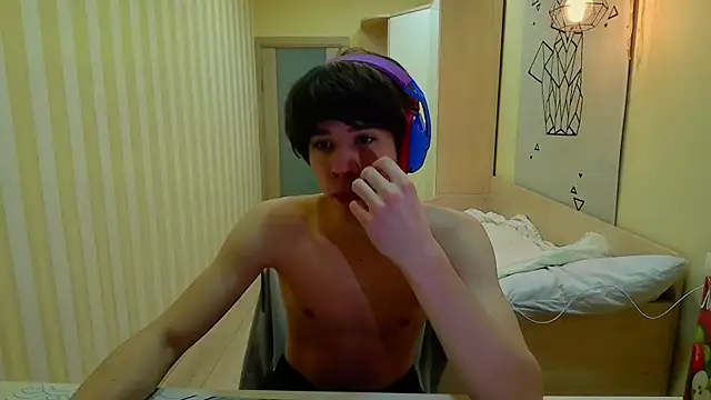 gayGamogey online show from 12-22-25, 06:16