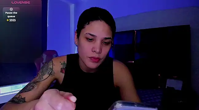 Snapshot of Charlee_pink chatting on 03-11-25, 09:26 Charlee pink online show from 03-11-25, 09:26
