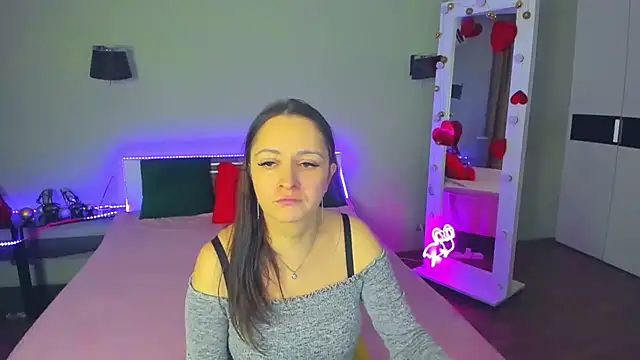 AngellLika online show from 02-06-26, 06:44