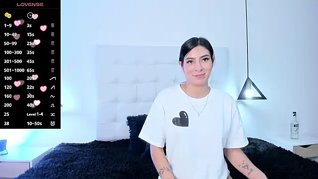 Enma Olimpo online show from 01-15-25, 08:05