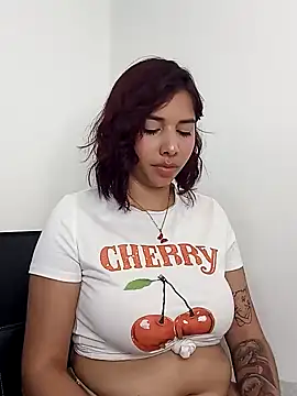 LucyMartelli online show from 02-06-25, 03:31