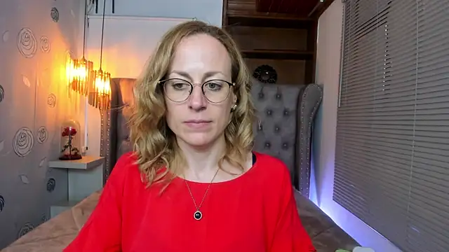 Snapshot of SammySanders chatting on 02-14-25, 10:14 SammySanders online show from 02-14-25, 10:14