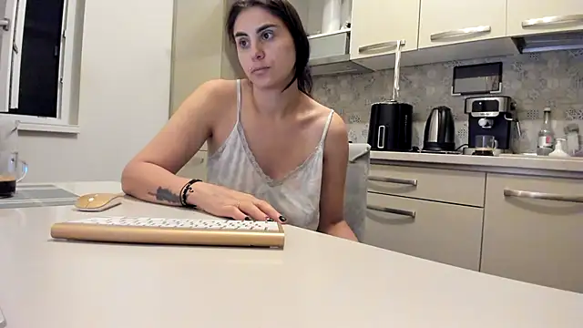 Snapshot of cuplu29 chatting on 07-02-26, 10:27 cuplu29 online show from 07-02-26, 10:27