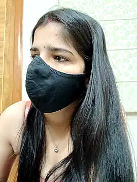 Snapshot of aaliya_bhattt chatting on 02-01-25, 03:30 aaliya bhattt online show from 02-01-25, 03:30