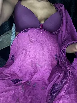 Snapshot of baby_soni78690 chatting on 10-11-25, 06:17 baby soni78690 online show from 10-11-25, 06:17