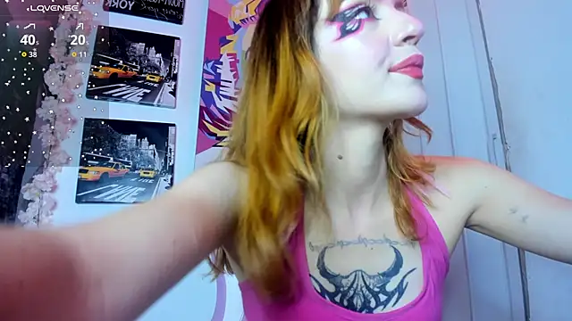 Snapshot of katt__black__ chatting on 10-23-25, 09:02 katt black online show from 10-23-25, 09:02