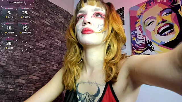 Snapshot of katt__black__ chatting on 10-27-25, 08:57 katt black online show from 10-27-25, 08:57