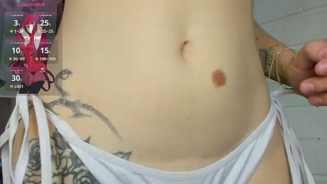 Snapshot of katt__black__ chatting on 11-19-25, 08:53 katt black online show from 11-19-25, 08:53