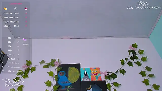 Snapshot of Mxss_Honey chatting on 10-08-25, 09:18 Mxss Honey online show from 10-08-25, 09:18