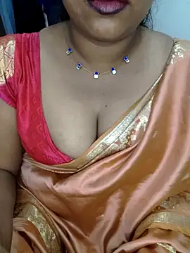 Snapshot of Sexy_Ammu_Telugu chatting on 10-25-25, 05:51 Sexy Ammu Telugu online show from 10-25-25, 05:51