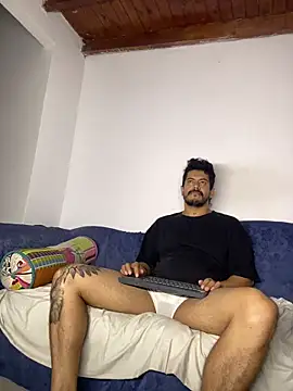 AndresSmith   online show from 02-01-26, 07:51