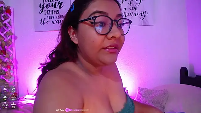 Snapshot of MeghanBurn chatting on 07-12-26, 12:51 MeghanBurn online show from 07-12-26, 12:51