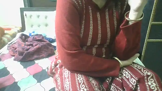 couplesuni online show from 12-20-24, 10:49