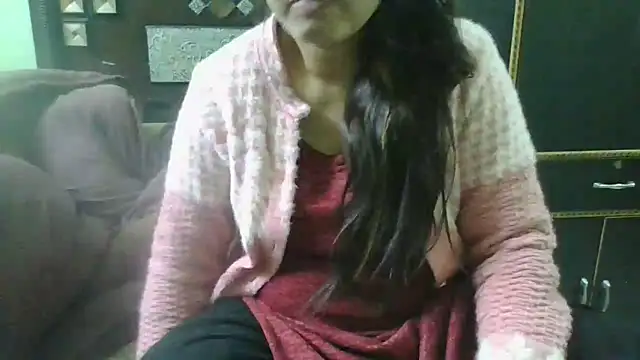 couplesuni online show from 01-28-25, 04:08