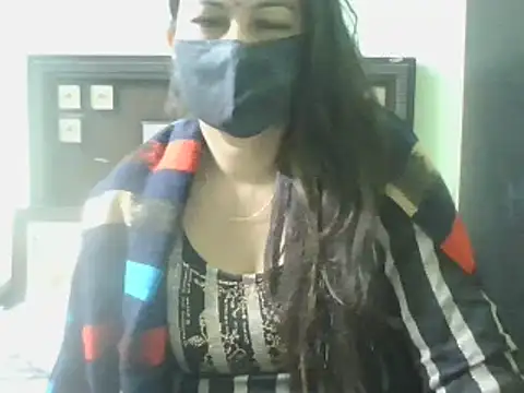 couplesuni online show from 02-05-25, 05:09