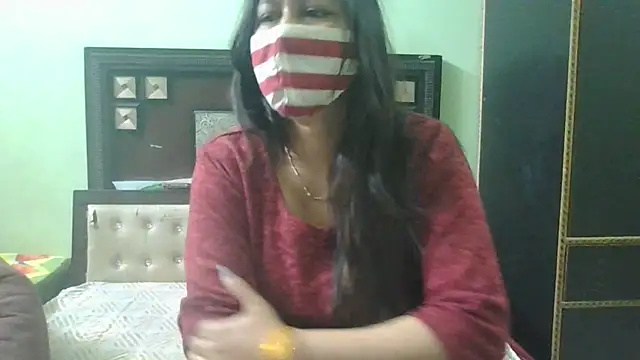 couplesuni online show from 02-21-25, 05:56