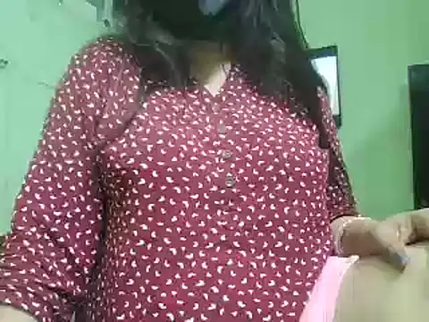 couplesuni online show from 03-18-25, 04:47