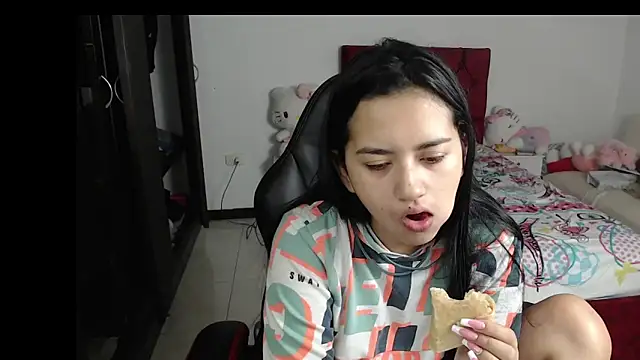 kayla k18 online show from 01-11-25, 07:59