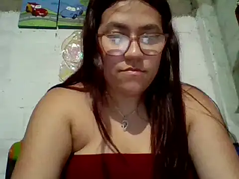 dafne19  online show from 01-15-25, 04:25